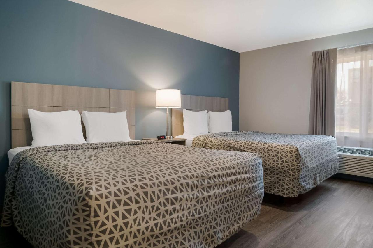Woodspring Suites Detroit Sterling Heights Exteriör bild